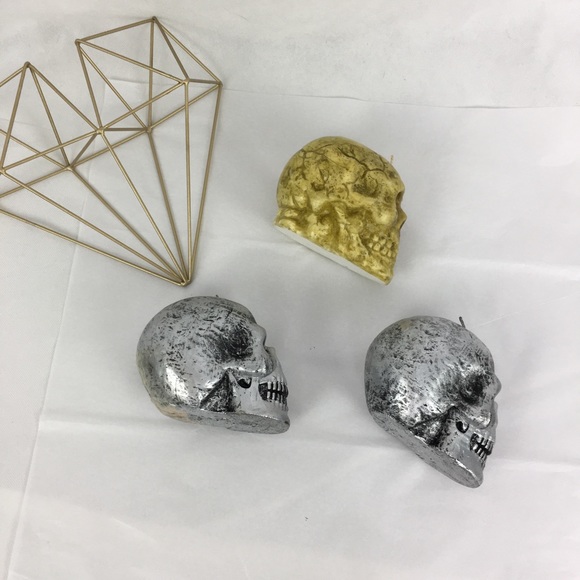 Skull Candles Set Of 3 - Picture 2 of 5